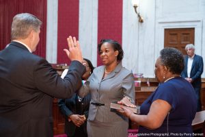 Delegate Anitra Hamilton sworn in to succeed Danielle Walker